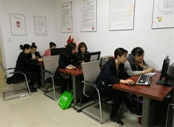 耀彩网新闻“新气象，，，，，，，新征程”